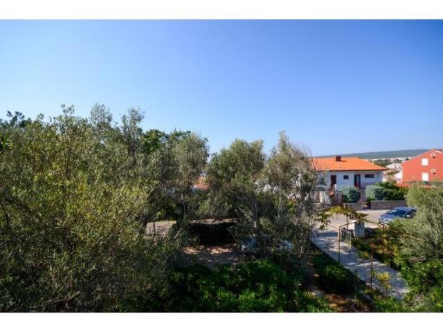 קרק Apartments With A Parking Space Krk - 11646 מראה חיצוני תמונה